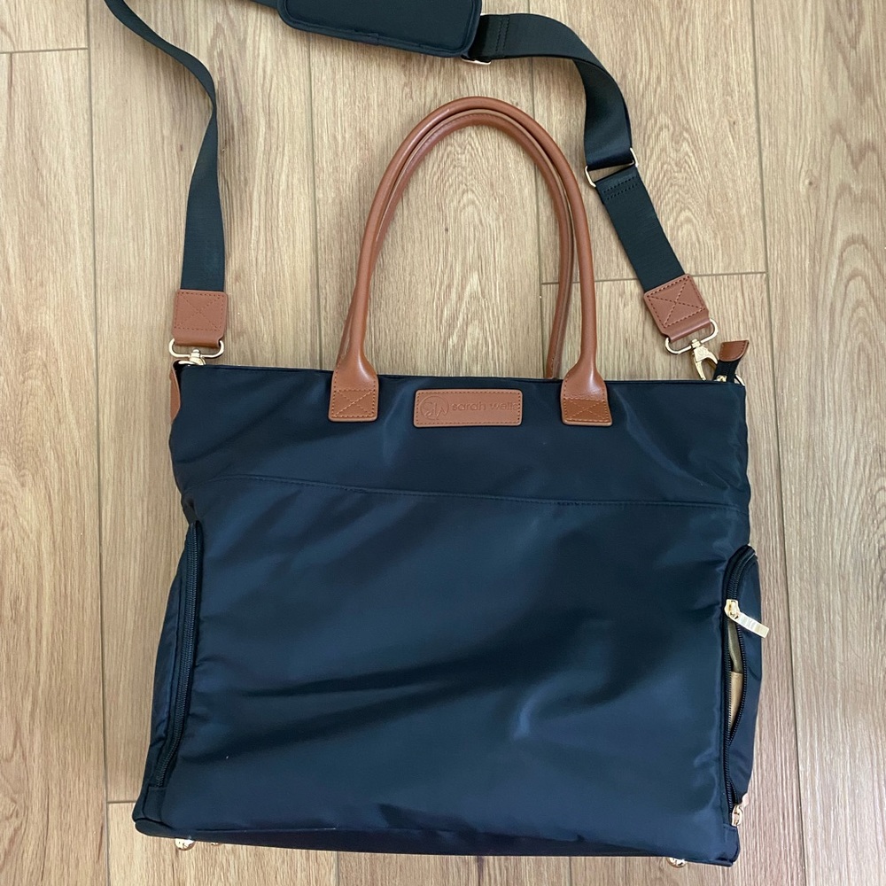 Sarah Wells Abby Breast Pump Bag in Black